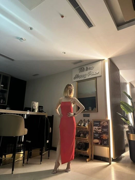 Bella — 4 / 11