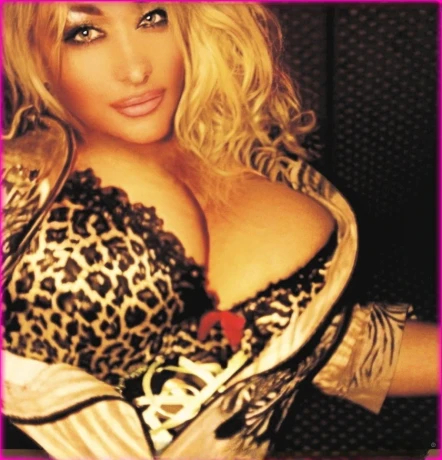 Gallen Privat Leidenschaftliche Sex Mit Tiefe S Deepthroat — 4 / 5