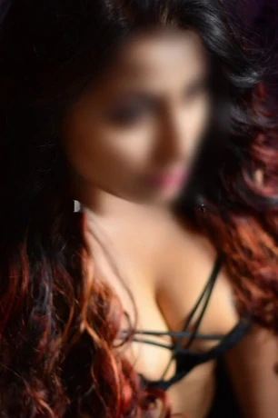 Anamika Bedi — 3 / 5