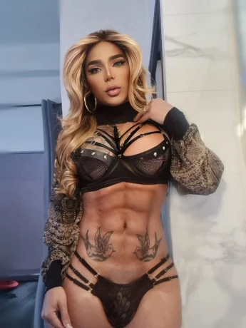 Chloe et Andrea — 5 / 12