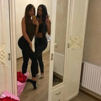 Nelly, Escort, Paris