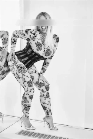 JACQUELINE — 7 / 11