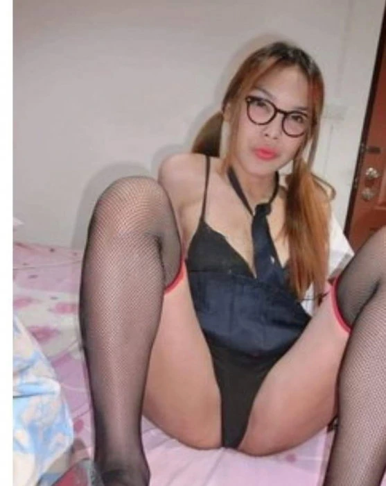 Yumi, Escort, Dubai