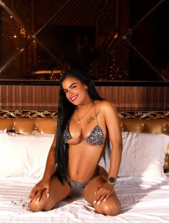 Laila 20j Aus Kuba Privant Diskret — 2 / 14