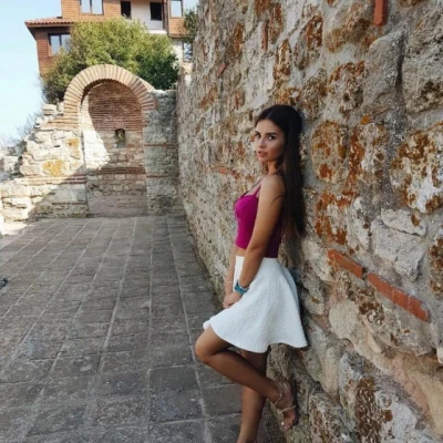 Nancy, Escort, Paris