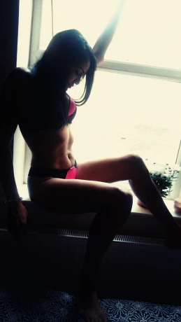 lovely.Linna — 2 / 3