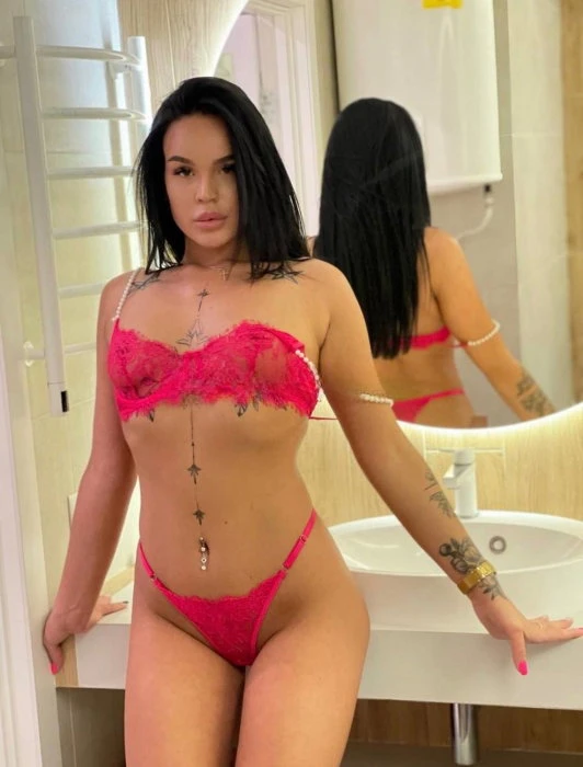 Kristina — 4 / 6