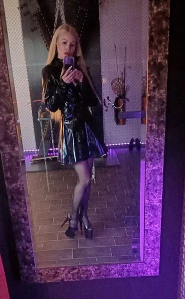 Lady Caroline Verheissungsvoll — 3 / 15