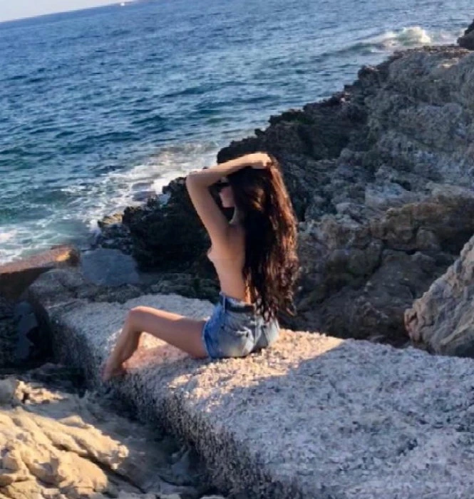 Kristina — 2 / 3