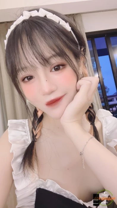 Yueyue, Escort, Pham Ngu Lao Ward