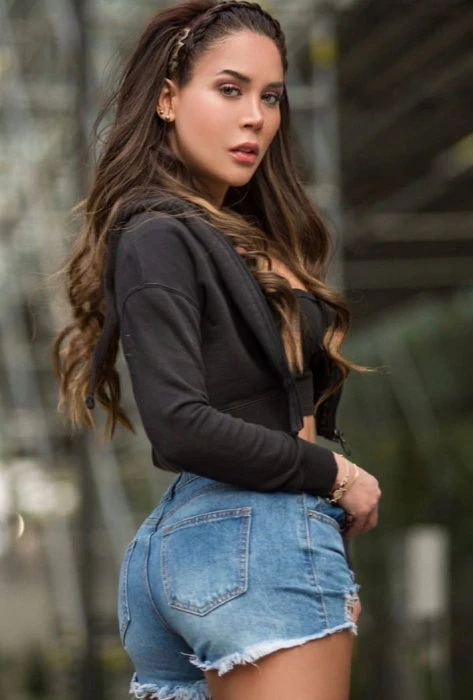Ale, Escort, Guadalajara