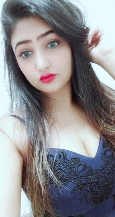 Jhanvi — 2 / 5