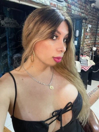 Karina Sterling — 7 / 12