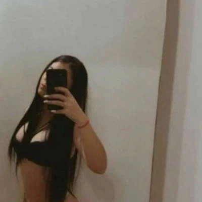 Melek95, Escort, Coburg