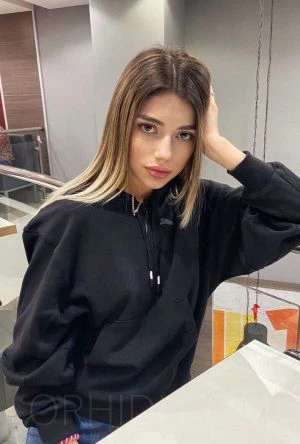 Mireille, Escort, Istanbul