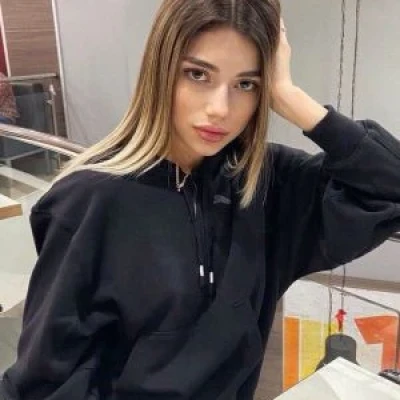 Mireille, Escort, Istanbul