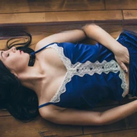 Dana Moon — 7 / 12