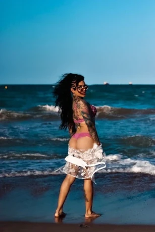 Ts Tiffani — 6 / 12