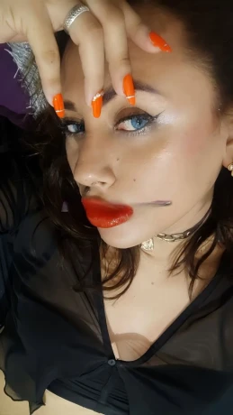 Jessi Lucienne — 10 / 12