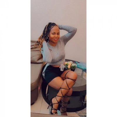 Nita, Escort, Riyadh