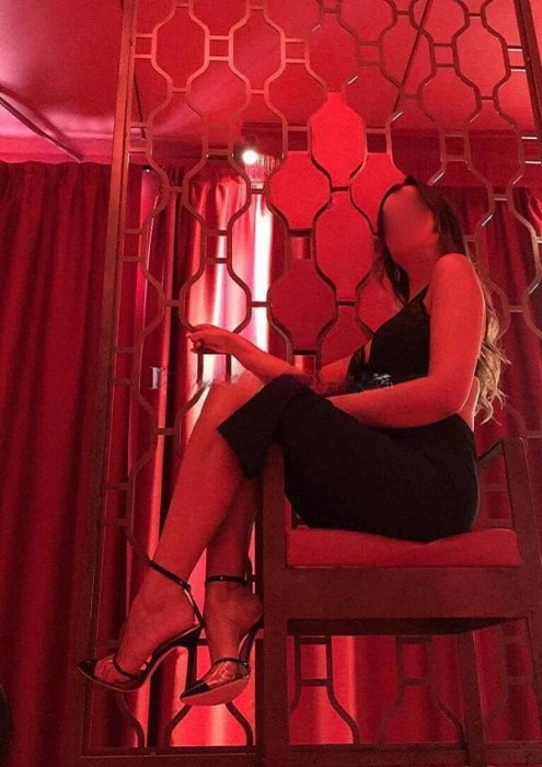 Lady Bondage — 2 / 9