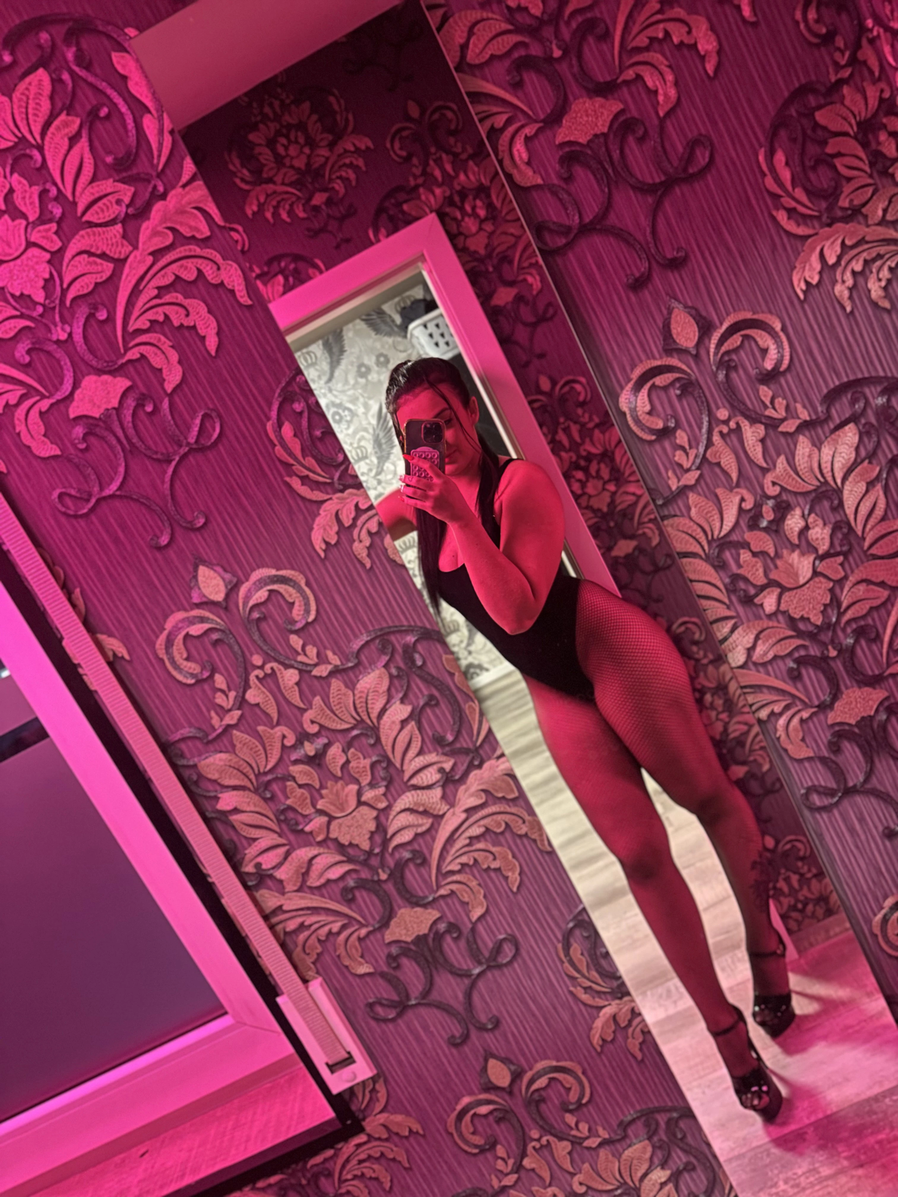 Amanda — 3 / 8