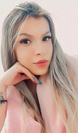 Pamela Hot — 6 / 30