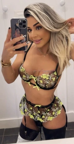 Sabrina fer — 4 / 12