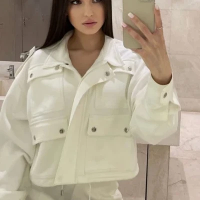 Karina, Escort, Paris