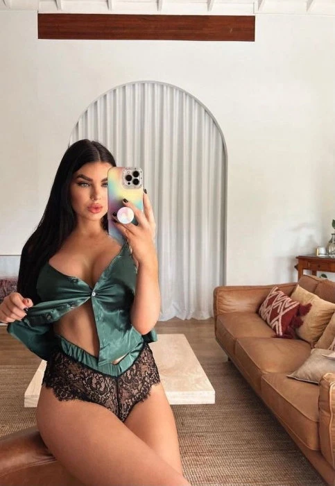 Miriam, Escort, Izmir