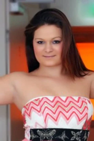 Elisabeth Neu — 2 / 5