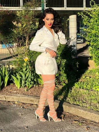 Yanna Da Silva — 5 / 12