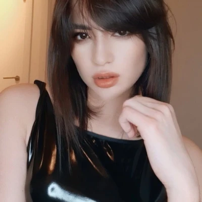 Zoe, Escort, Den Haag