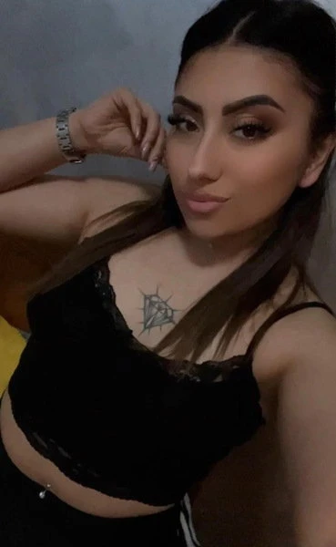 Neu Sara — 2 / 8