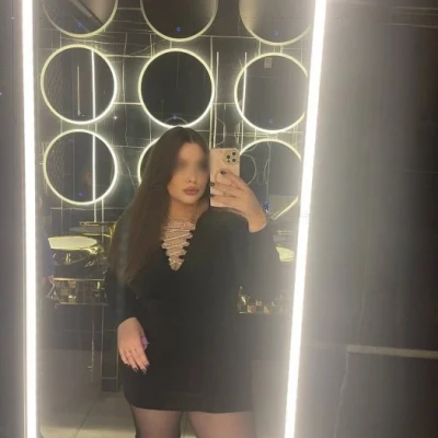 Sera, Escort, Almaty