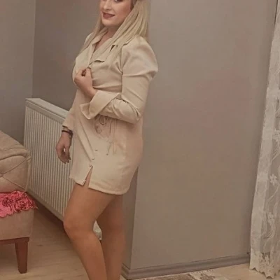 Simge, Escort, Istanbul