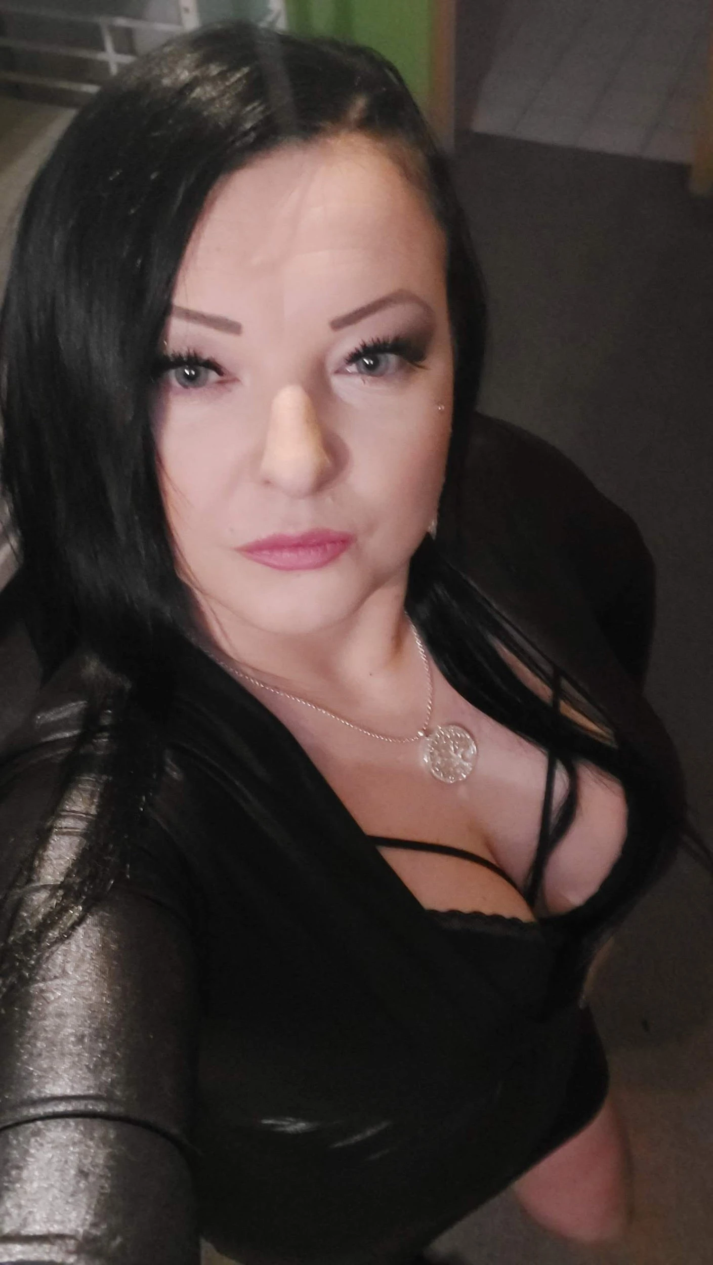 Nataly32 — 3 / 6