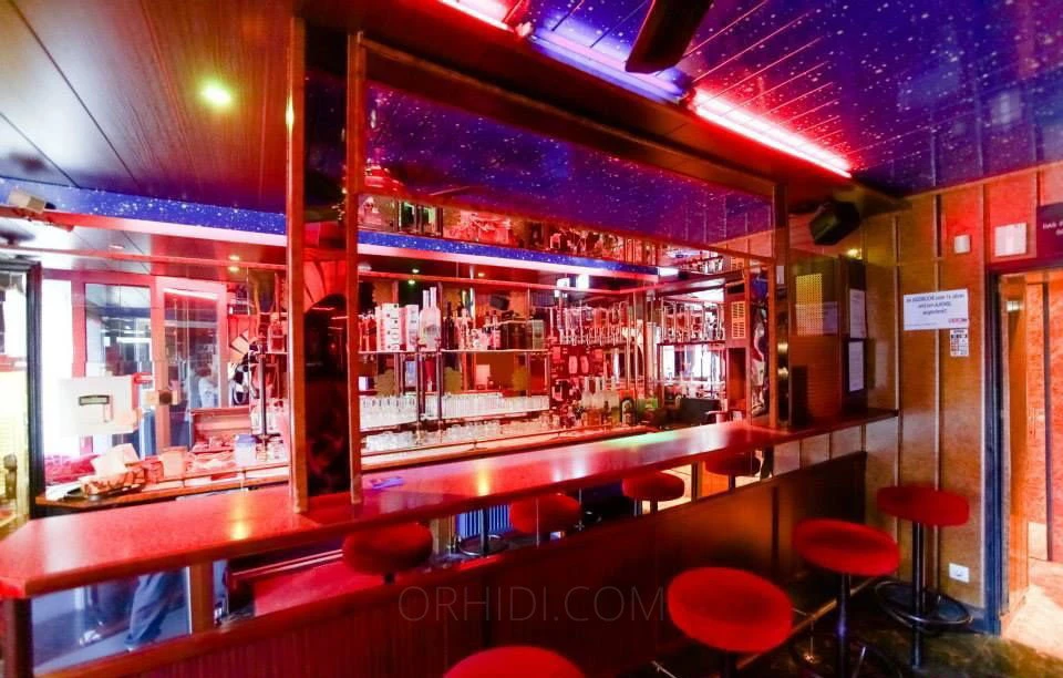 9377, Escort, Vienna