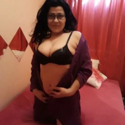 Fatima (24), Escort, Vienna