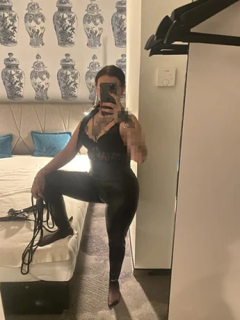 Deutsche Alessia Neu In Der Stadt Besuchbar — 2 / 10