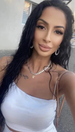 Arabic girl from Egypt! — 3 / 8