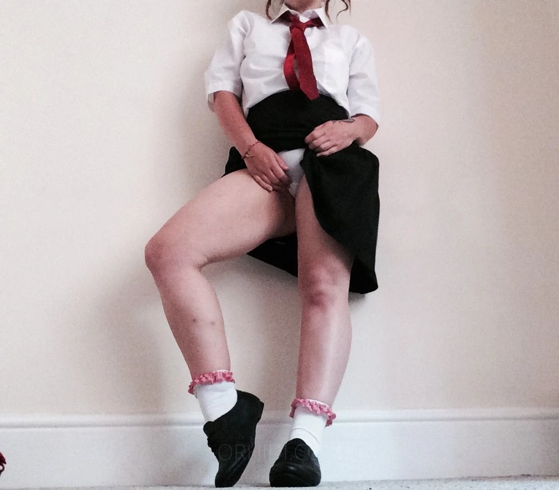 louisa Smith — 10 / 16
