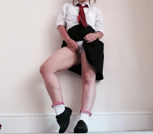 louisa Smith — 10 / 16