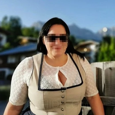 Squ*rtina, Escort, Regensburg