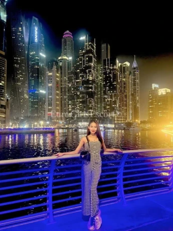 Ladyboy Mina — 10 / 13