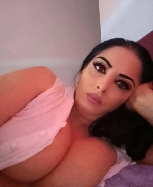 Viviana — 15 / 24