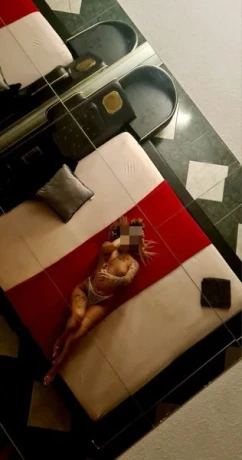 Andrea Crazy Chicken Farm — 2 / 3