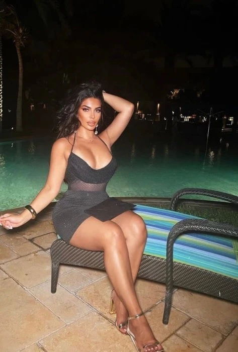 Pamelia, Escort, Izmir