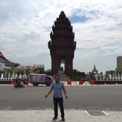 Tu Lee, Escort, Pham Ngu Lao Ward