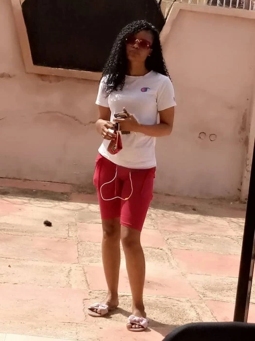 Tracy, Escort, Accra